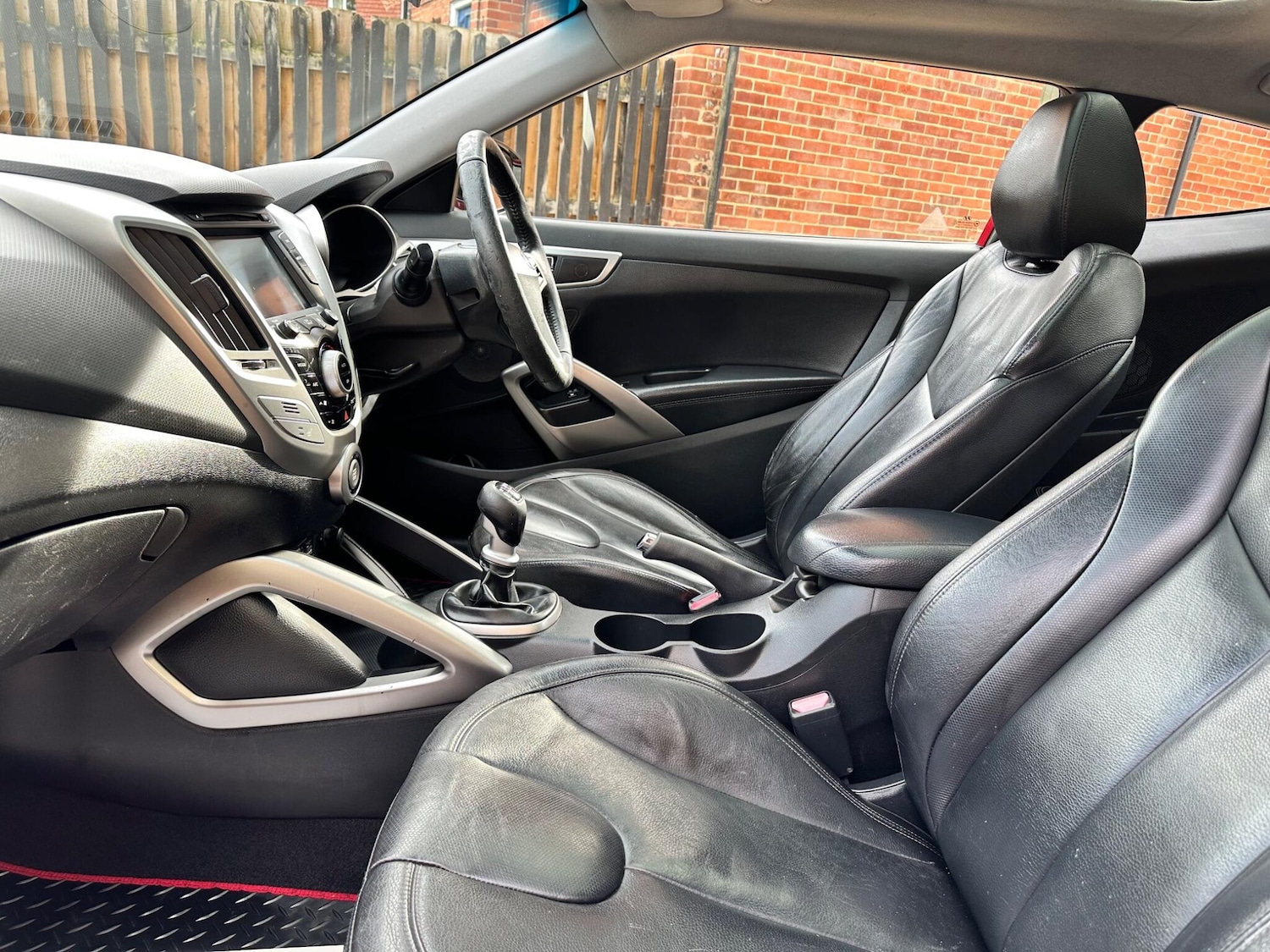 Used Hyundai Veloster 2012 for sale - 76423597: Photo 15