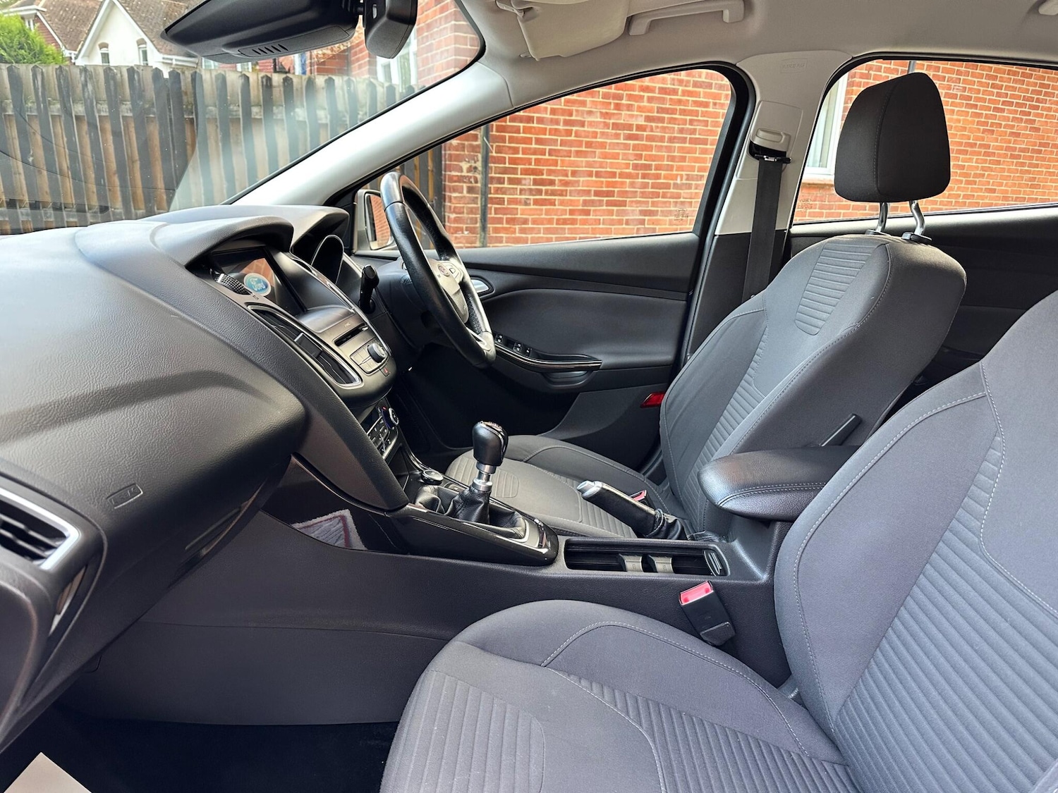 Used Ford Focus 2017 for sale - 76388191: Photo 17