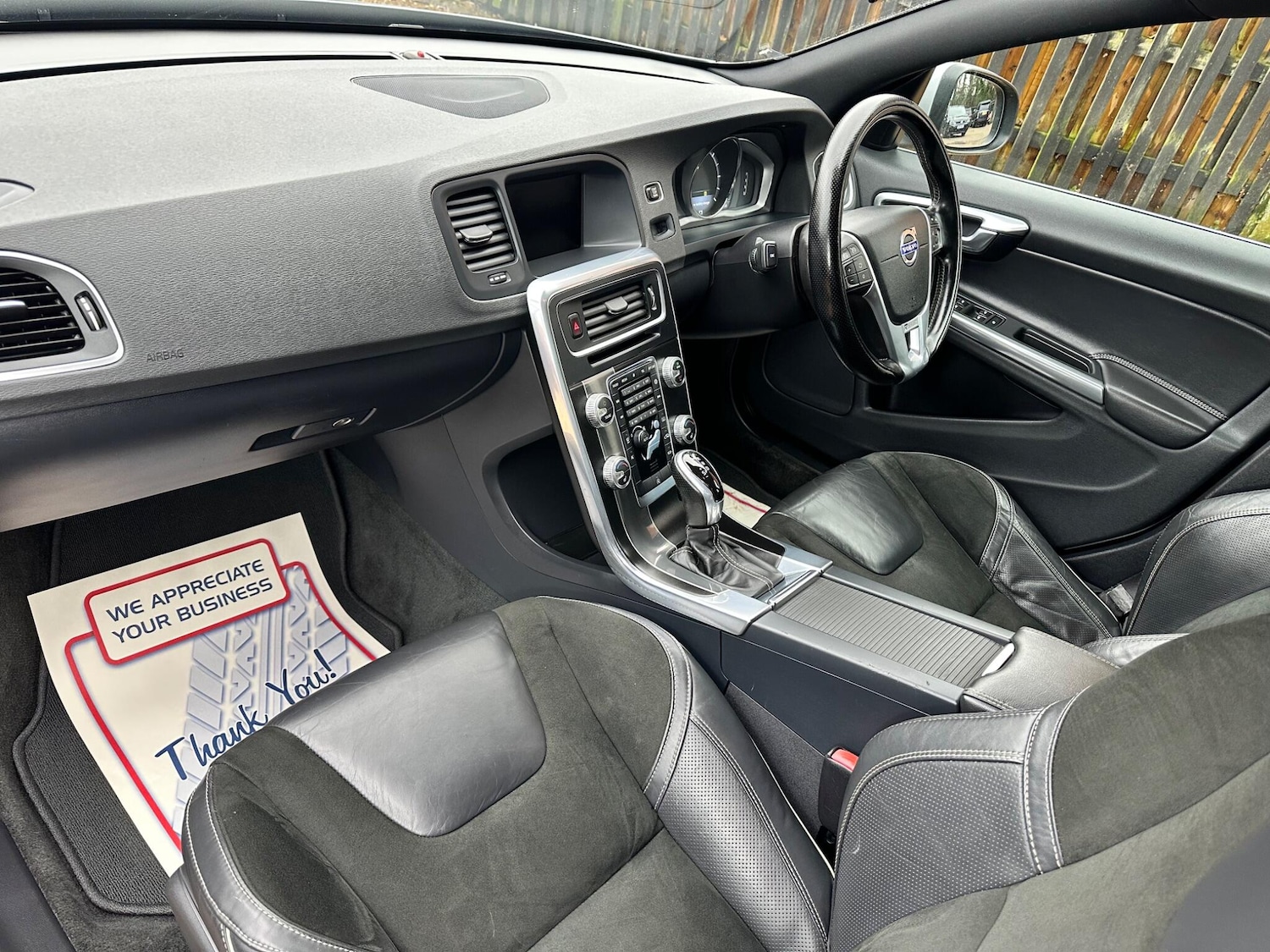 Used Volvo V60 2015 for sale - 77291623: Photo 14