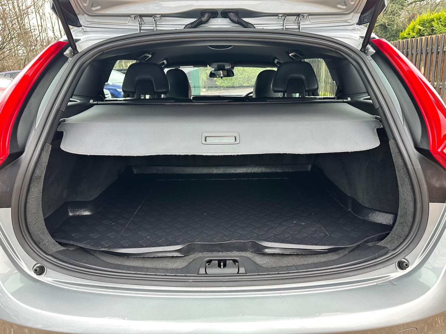 Used Volvo V60 2015 for sale - 77291623: Photo 18