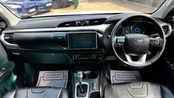 Used Toyota Hilux 2017 for sale - 75623217: Photo 12