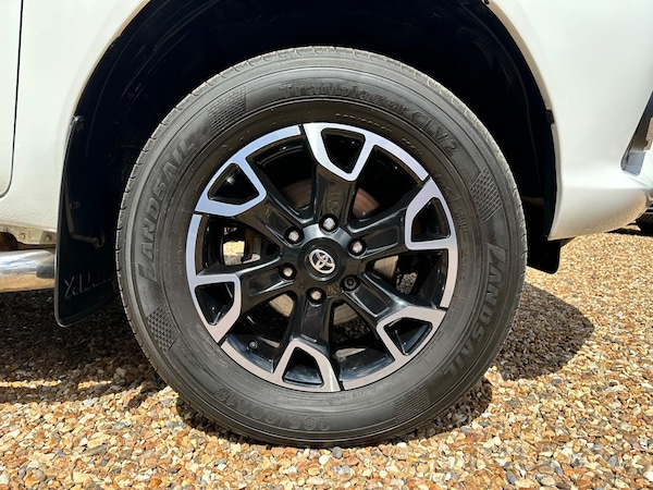 Used Toyota Hilux 2017 for sale - 75623217: Photo 20