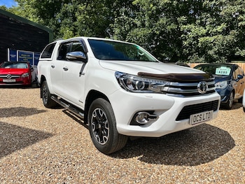 Used Toyota Hilux 2017 for sale - 75623217: Photo