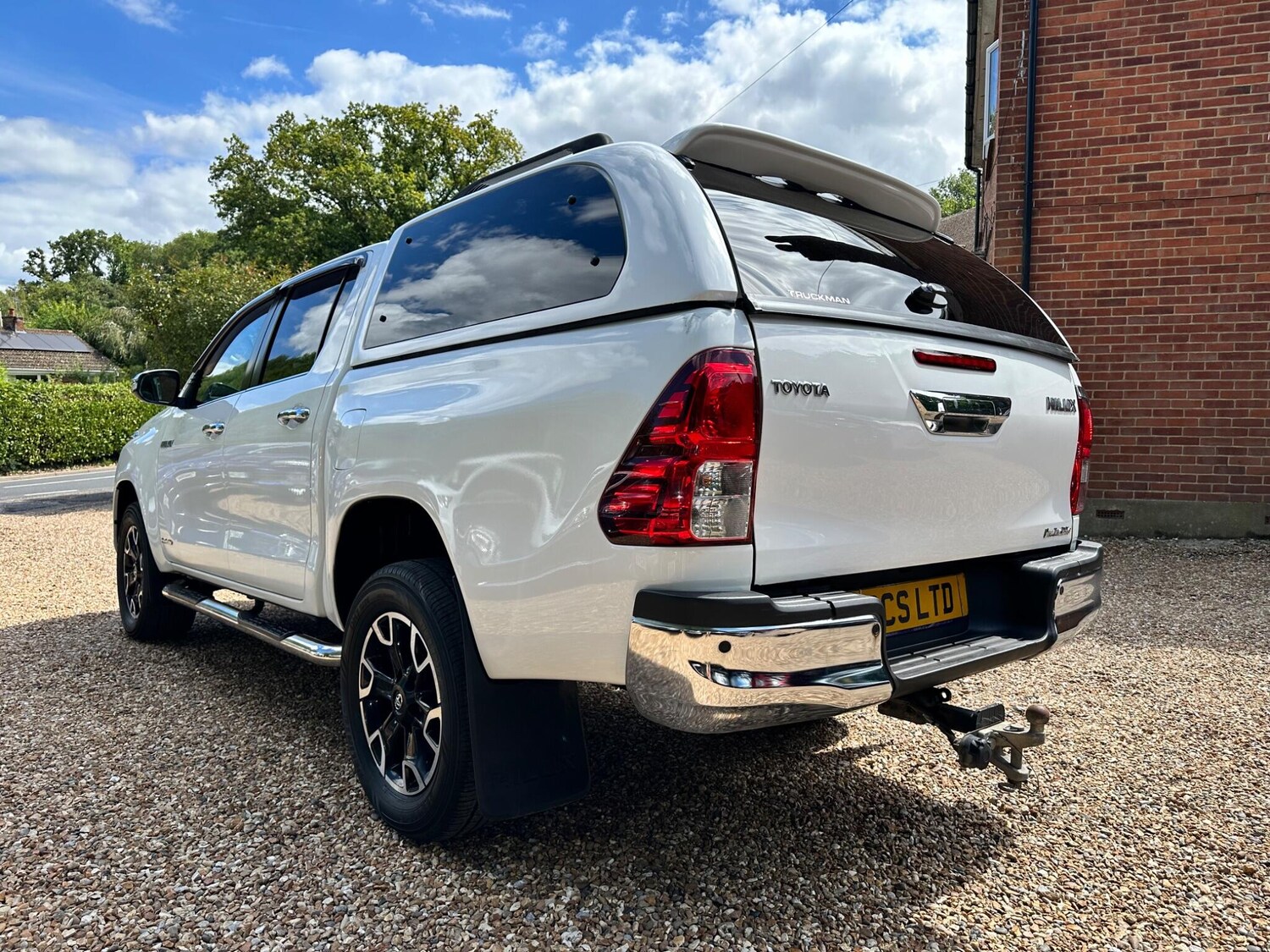 Vehicle 6