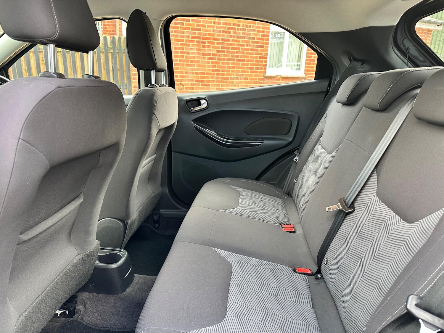 Used Ford Ka+ 2016 for sale - 78086333: Photo 17