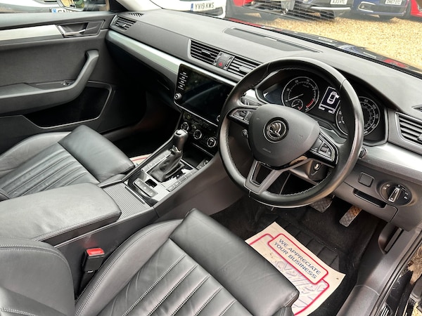 Used Skoda Superb 2018 for sale - 76269960: Photo 12