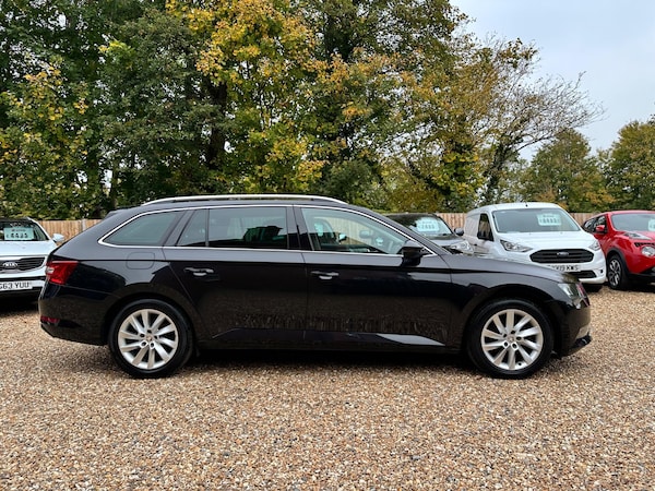 Used Skoda Superb 2018 for sale - 76269960: Photo 3