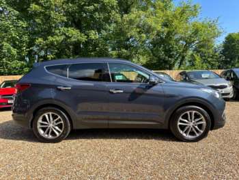 Used Hyundai Santa Fe 2016 for sale - 74738407: Photo