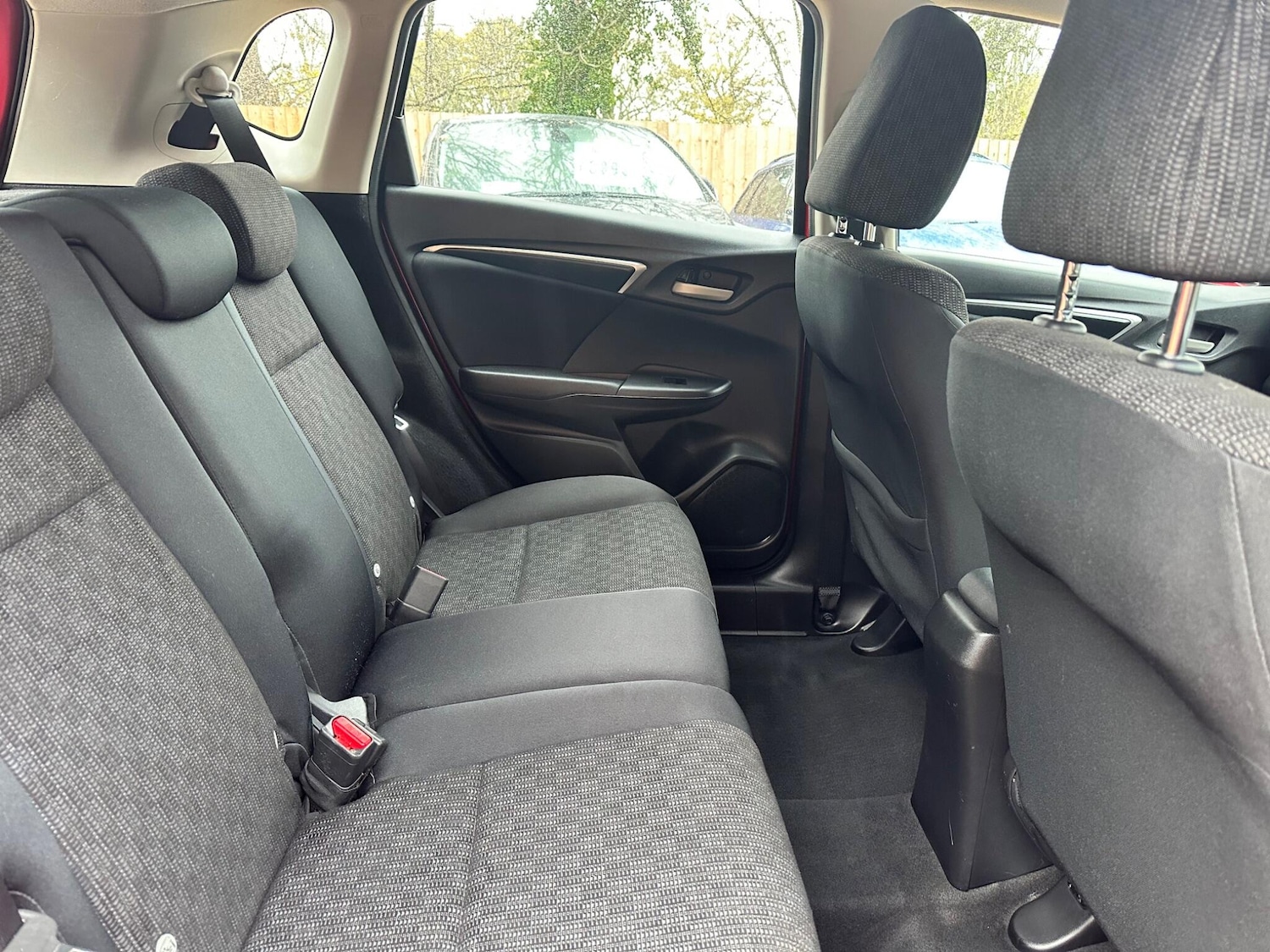 Used Honda Jazz 2016 for sale - 76990160: Photo 15