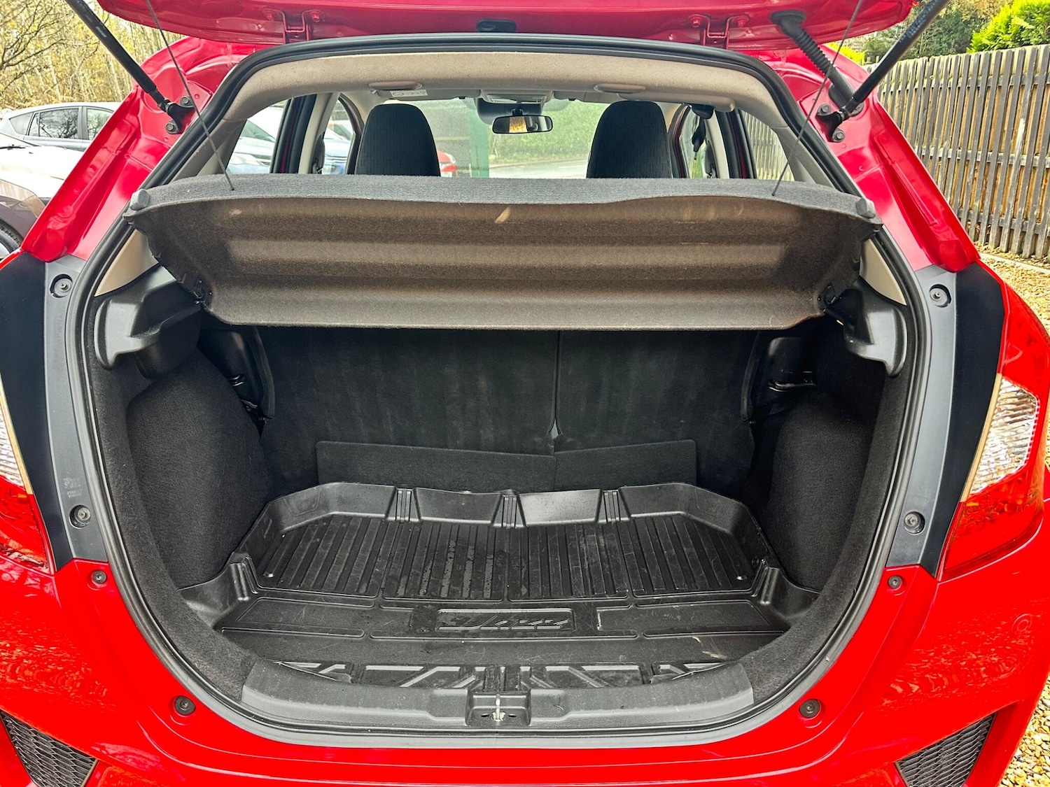 Used Honda Jazz 2016 for sale - 76990160: Photo 17