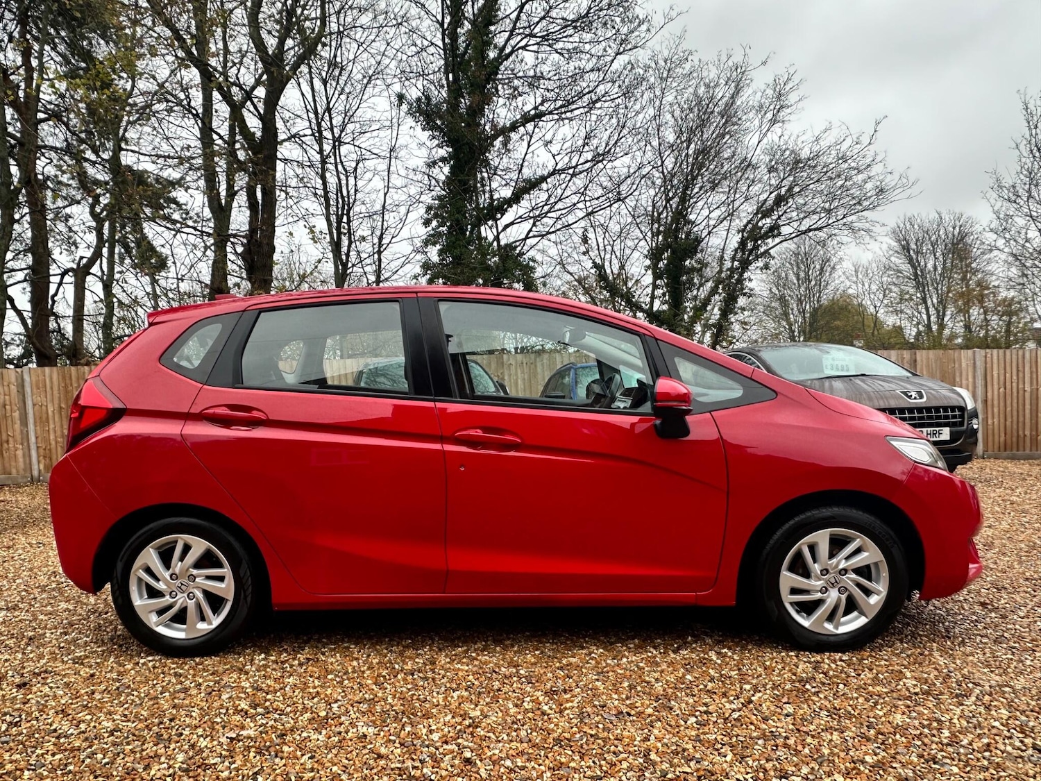 Used Honda Jazz 2016 for sale - 76990160: Photo 3