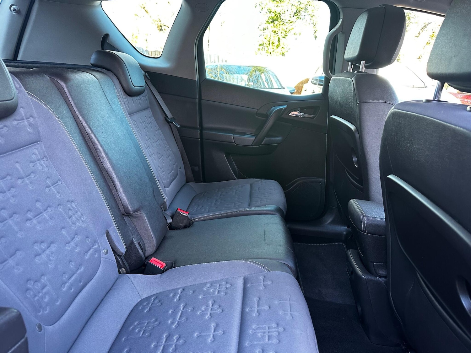 Used Vauxhall Meriva 2016 for sale - 77175288: Photo 16