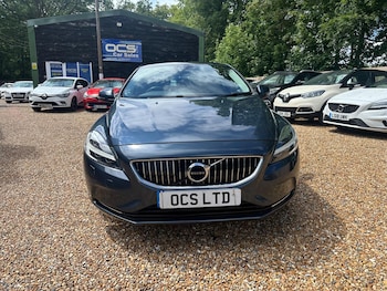 Used Volvo V40 2017 for sale - 78810385: Photo