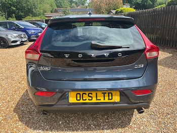 Used Volvo V40 2017 for sale - 78810385: Photo