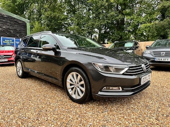 Volkswagen - Passat