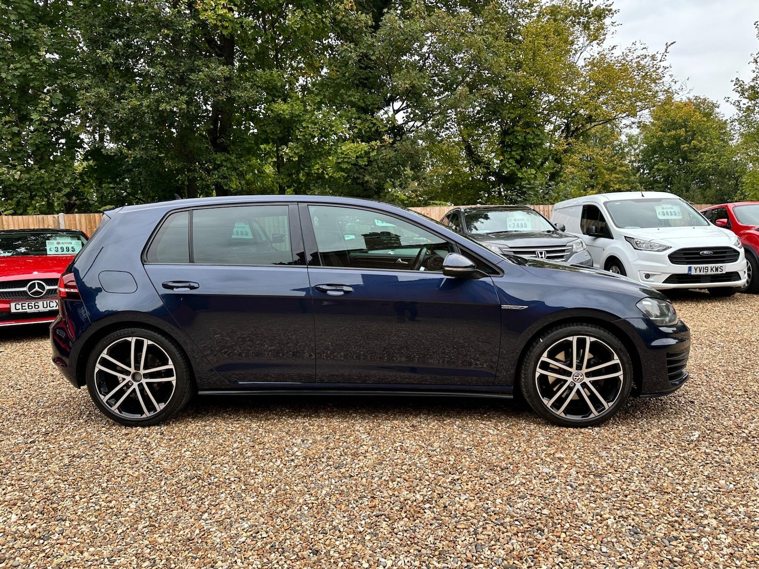 Used Volkswagen Golf 2014 for sale - 76397982: Photo 3