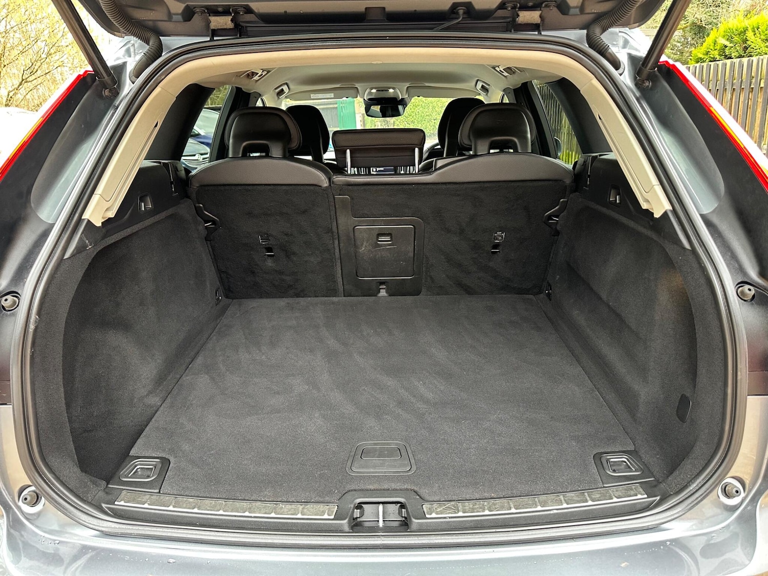 Used Volvo XC60 2017 for sale - 77646919: Photo 20