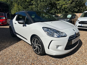 DS Automobiles - DS 3