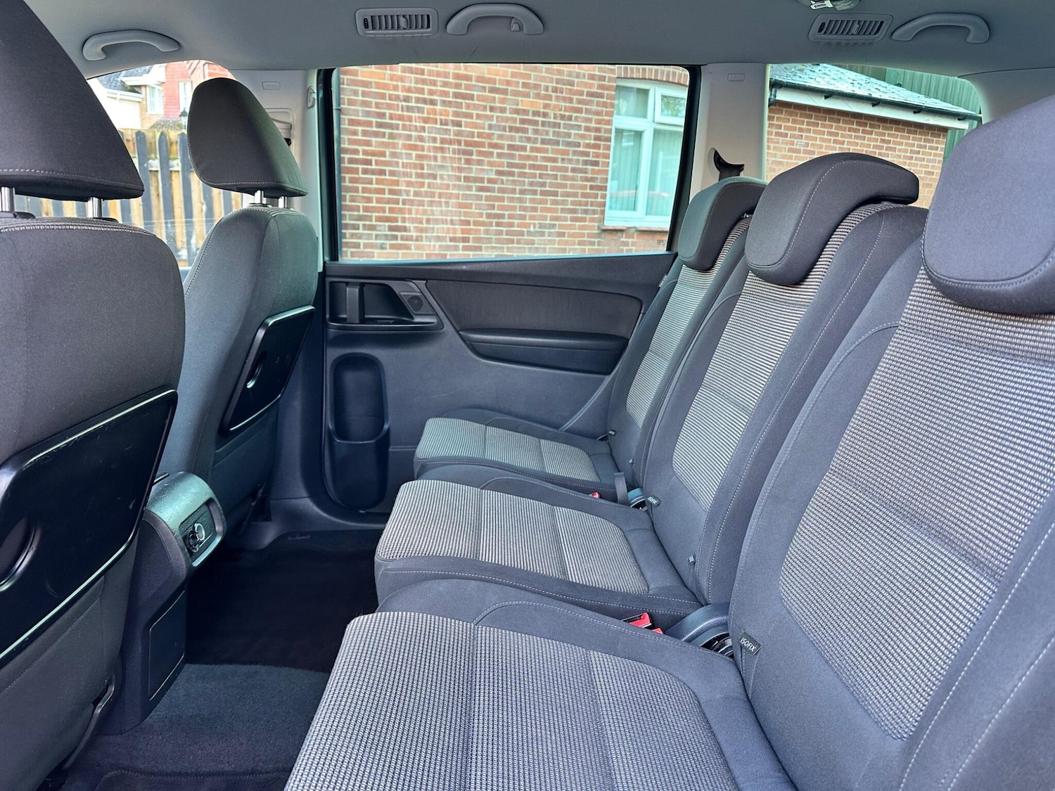 Used Volkswagen Sharan 2011 for sale - 76801323: Photo 16