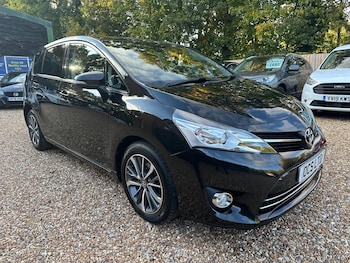 Toyota - Verso