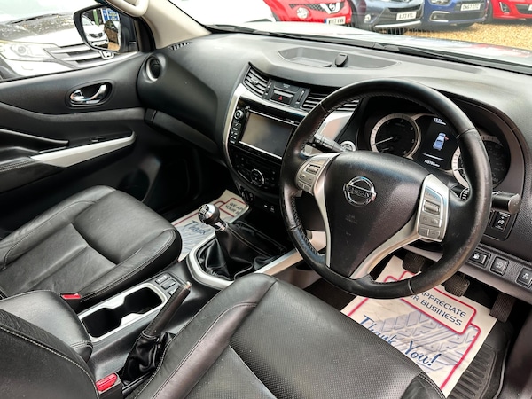 Used Nissan Navara 2016 for sale - 76259380: Photo 11