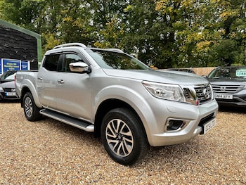 Nissan - Navara