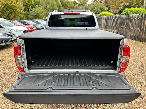 Used Nissan Navara 2016 for sale - 76259380: Photo 20