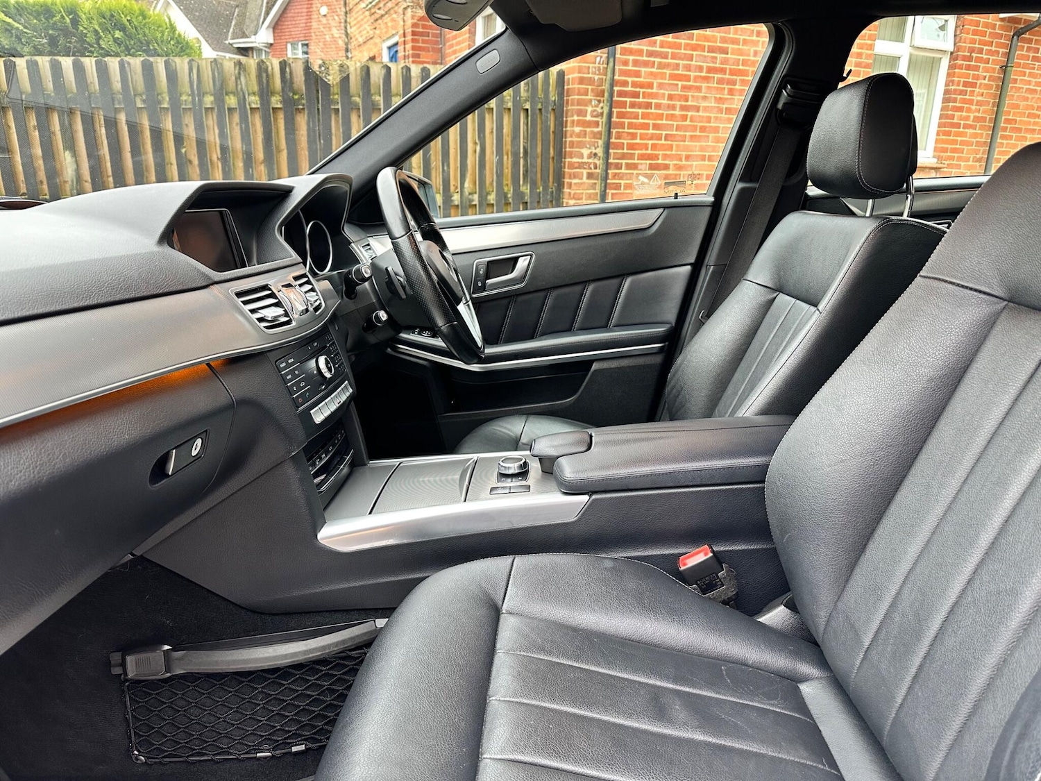 Used Mercedes-Benz E Class 2016 for sale - 77598686: Photo 15