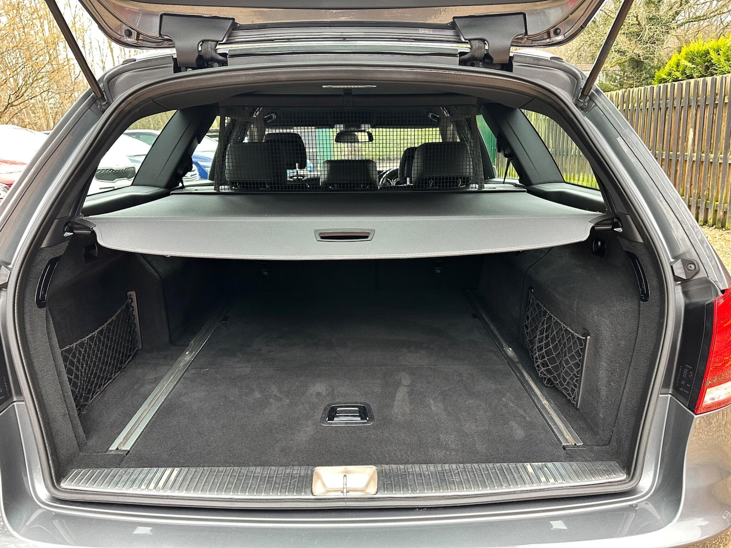 Used Mercedes-Benz E Class 2016 for sale - 77598686: Photo 18