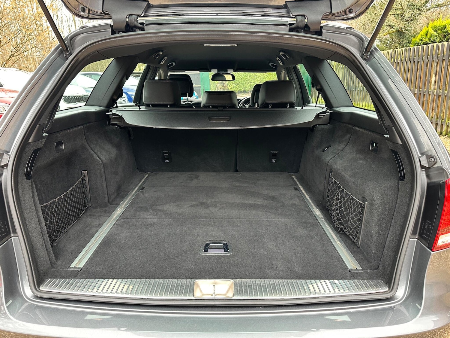 Used Mercedes-Benz E Class 2016 for sale - 77598686: Photo 19