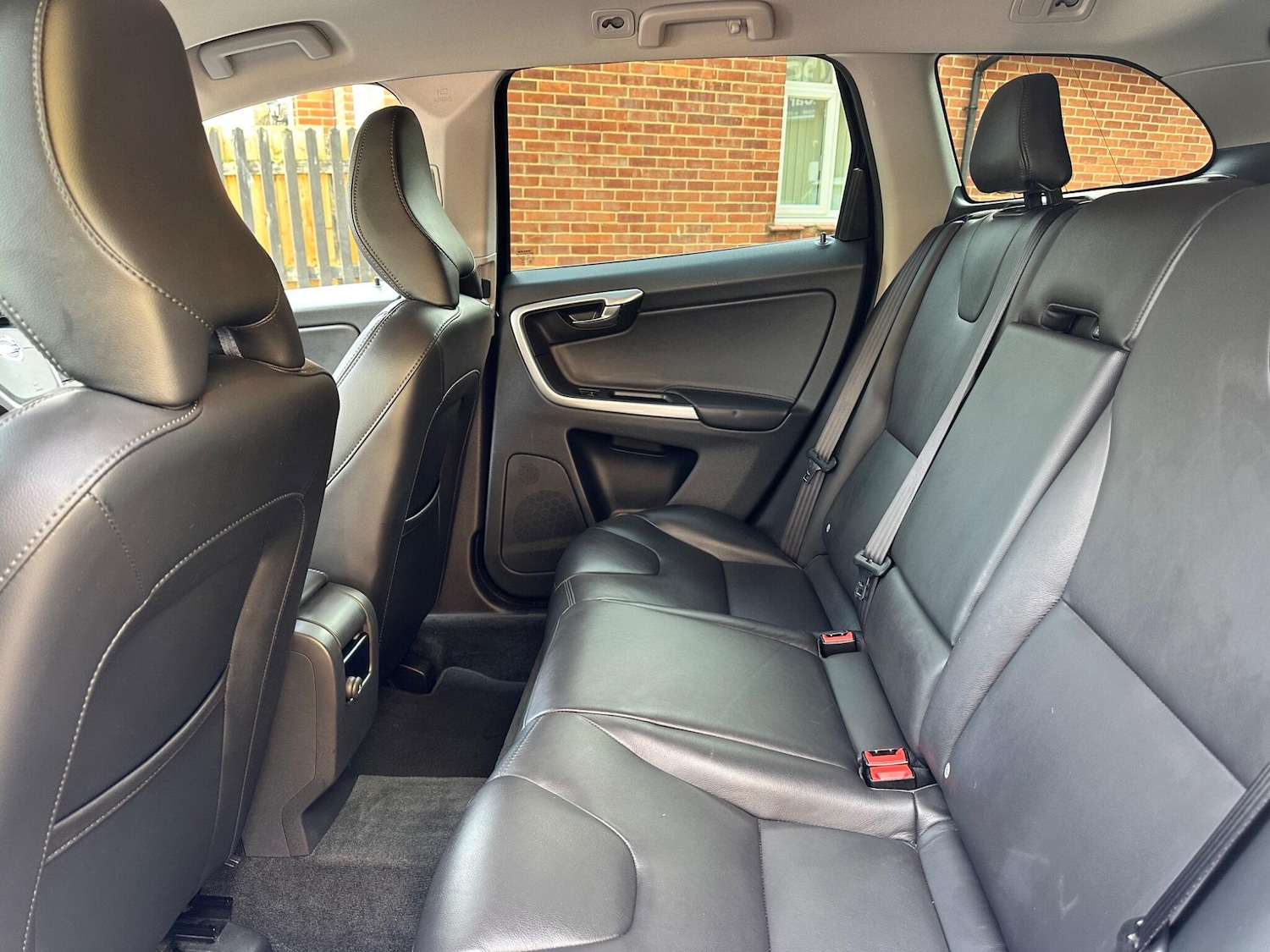 Used Volvo XC60 2016 for sale - 76485056: Photo 19