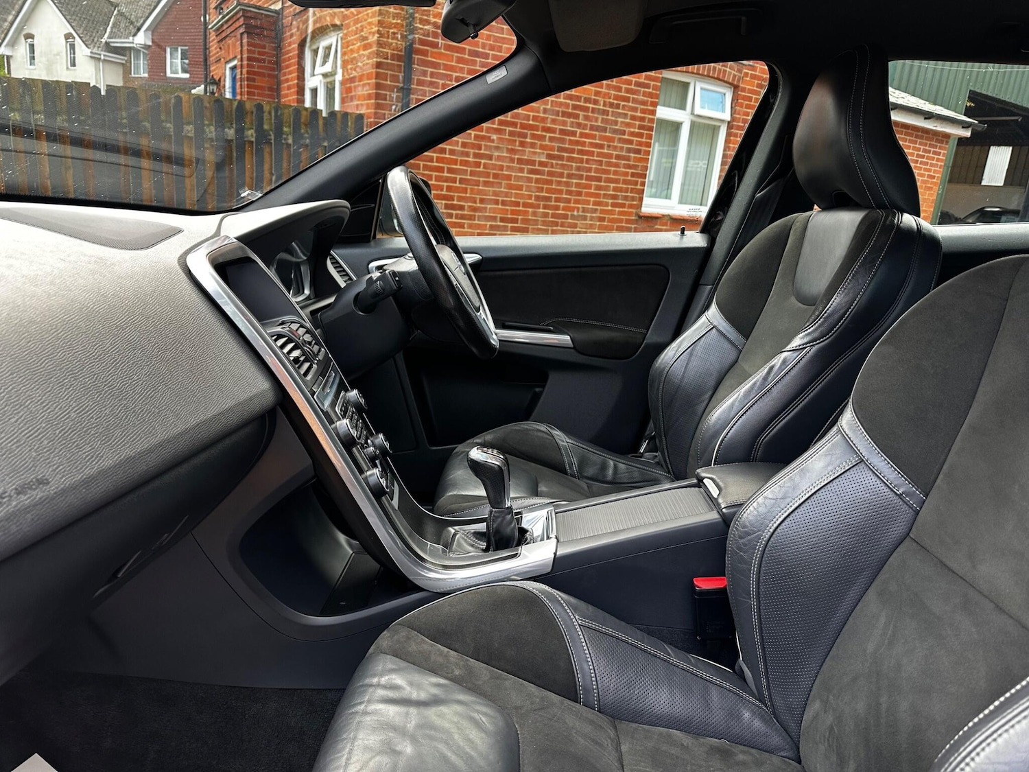 Used Volvo XC60 2016 for sale - 77254063: Photo 15