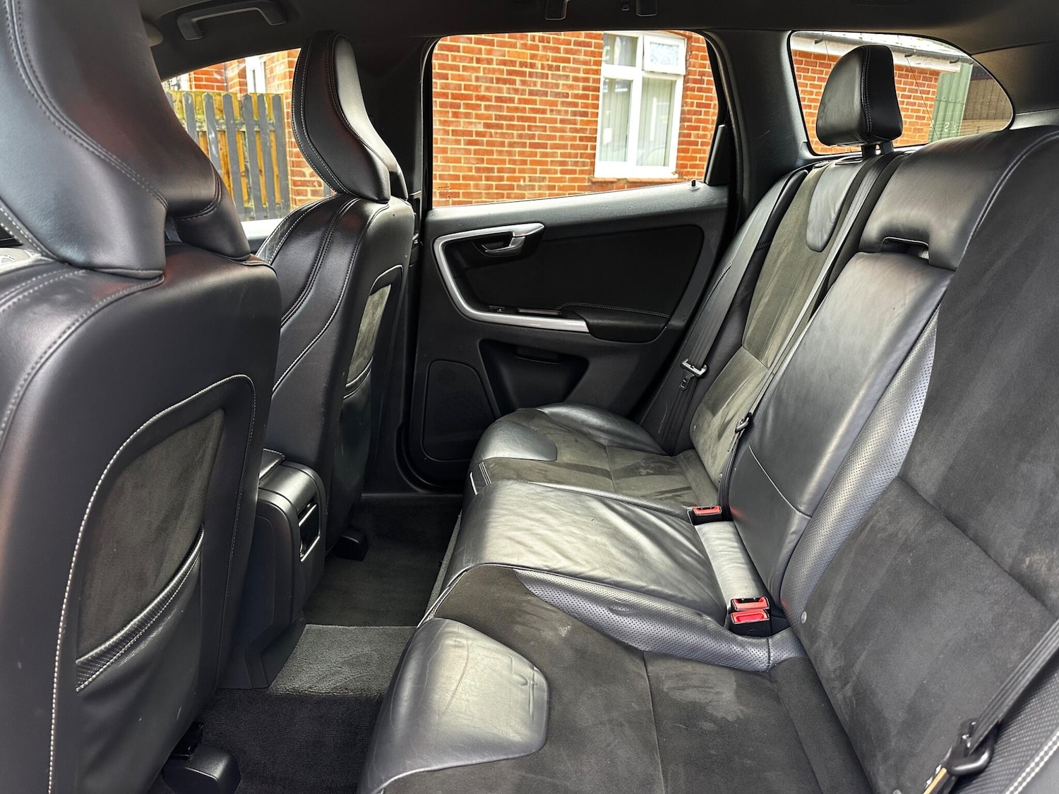 Used Volvo XC60 2016 for sale - 77254063: Photo 17