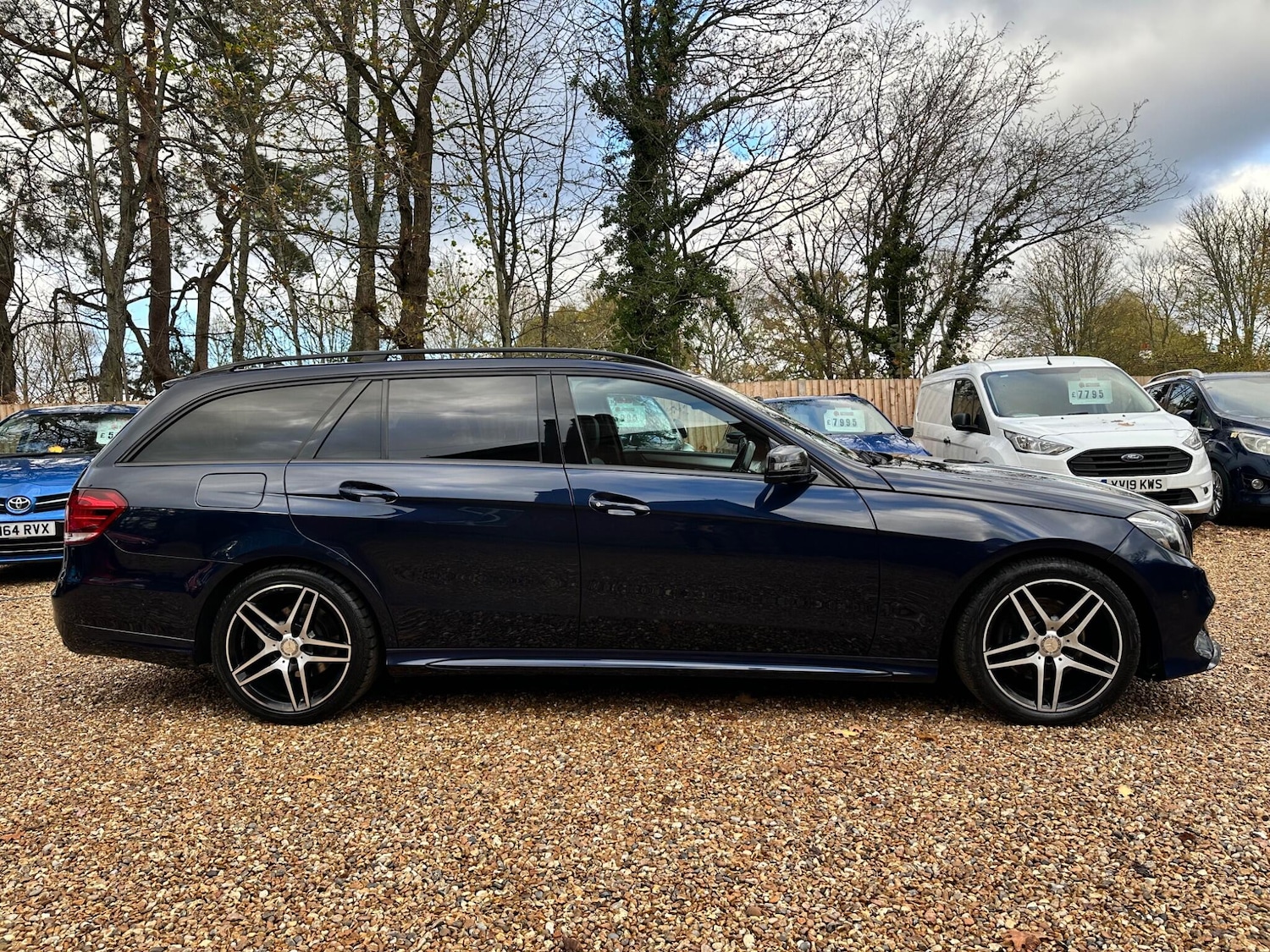 Used Mercedes-Benz E Class 2015 for sale - 76994253: Photo 3