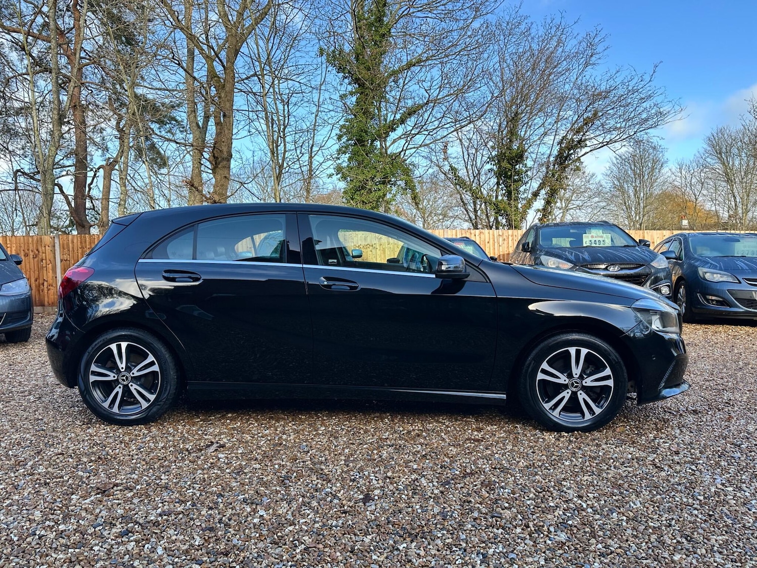Used Mercedes-Benz A-Class 2018 for sale - 76898822: Photo 3