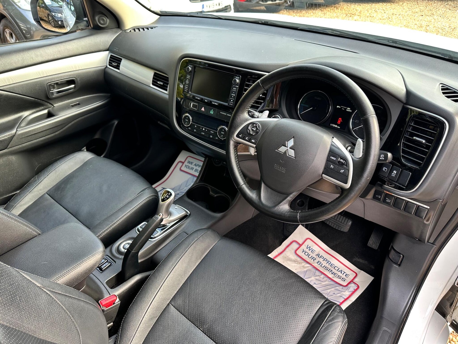 Used Mitsubishi Outlander 2015 for sale - 76214598: Photo 11