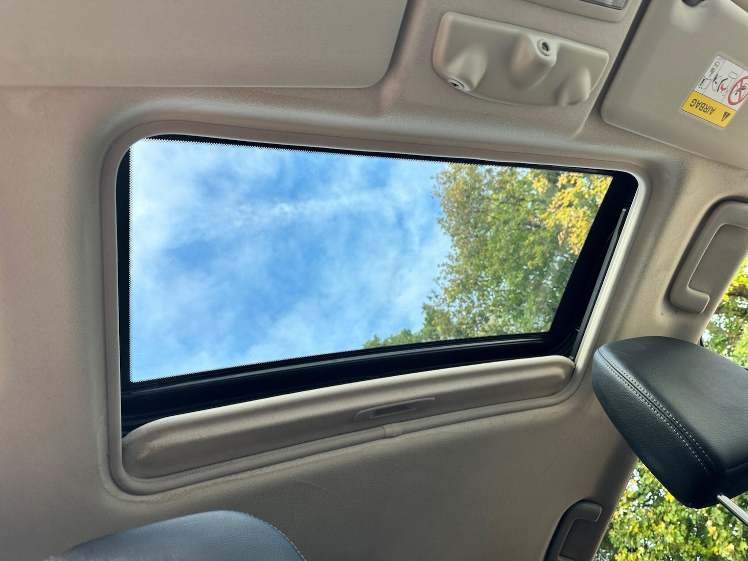 Used Mitsubishi Outlander 2015 for sale - 76214598: Photo 13