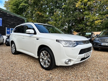 Mitsubishi - Outlander
