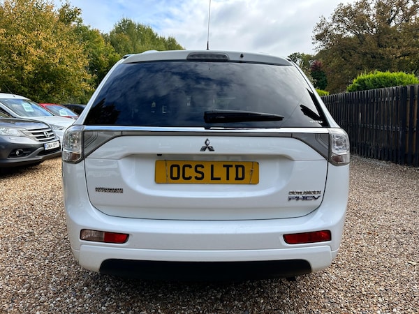 Used Mitsubishi Outlander 2015 for sale - 76214598: Photo 5