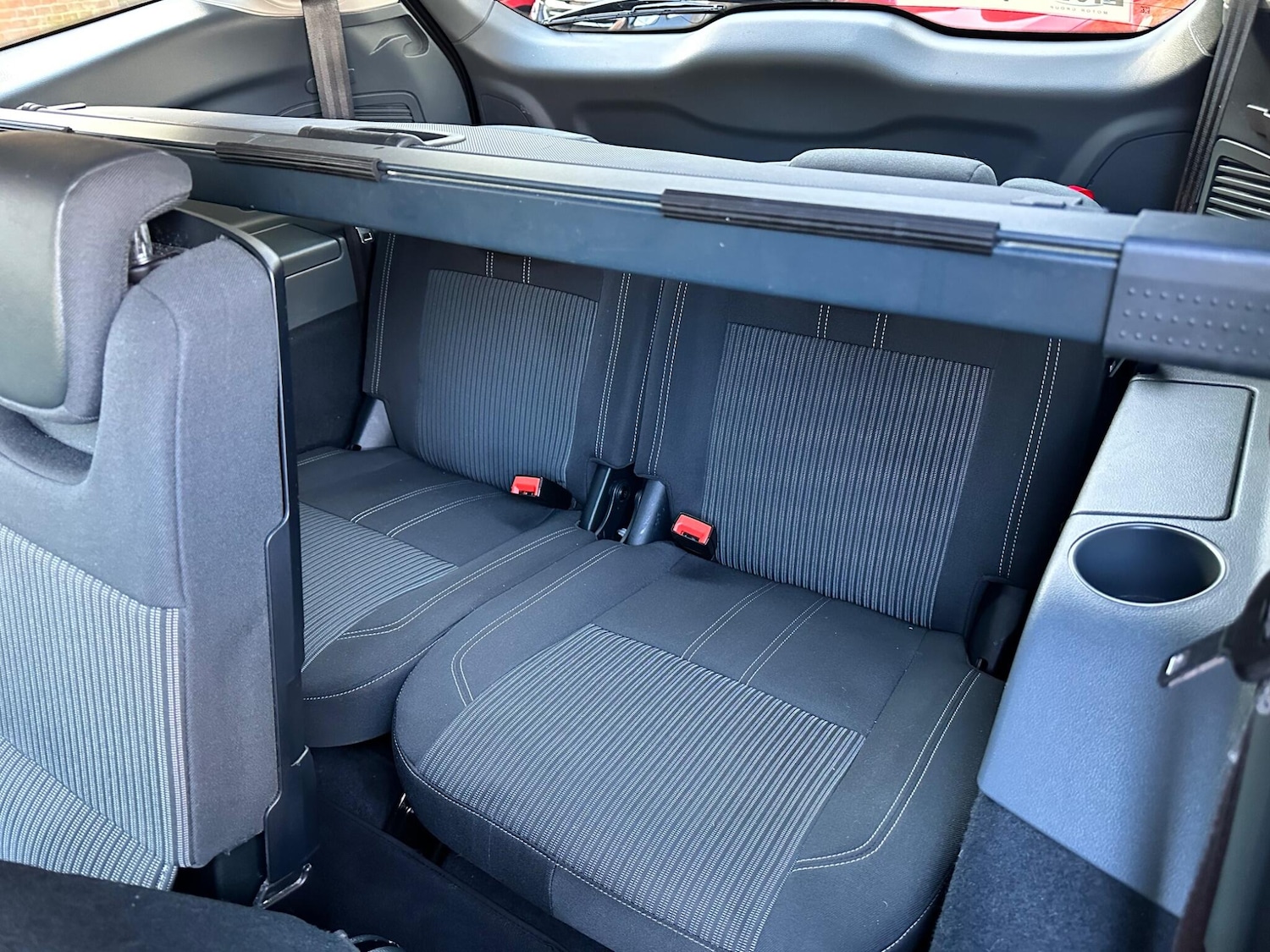 Used Ford Grand C-Max 2011 for sale - 76573216: Photo 20