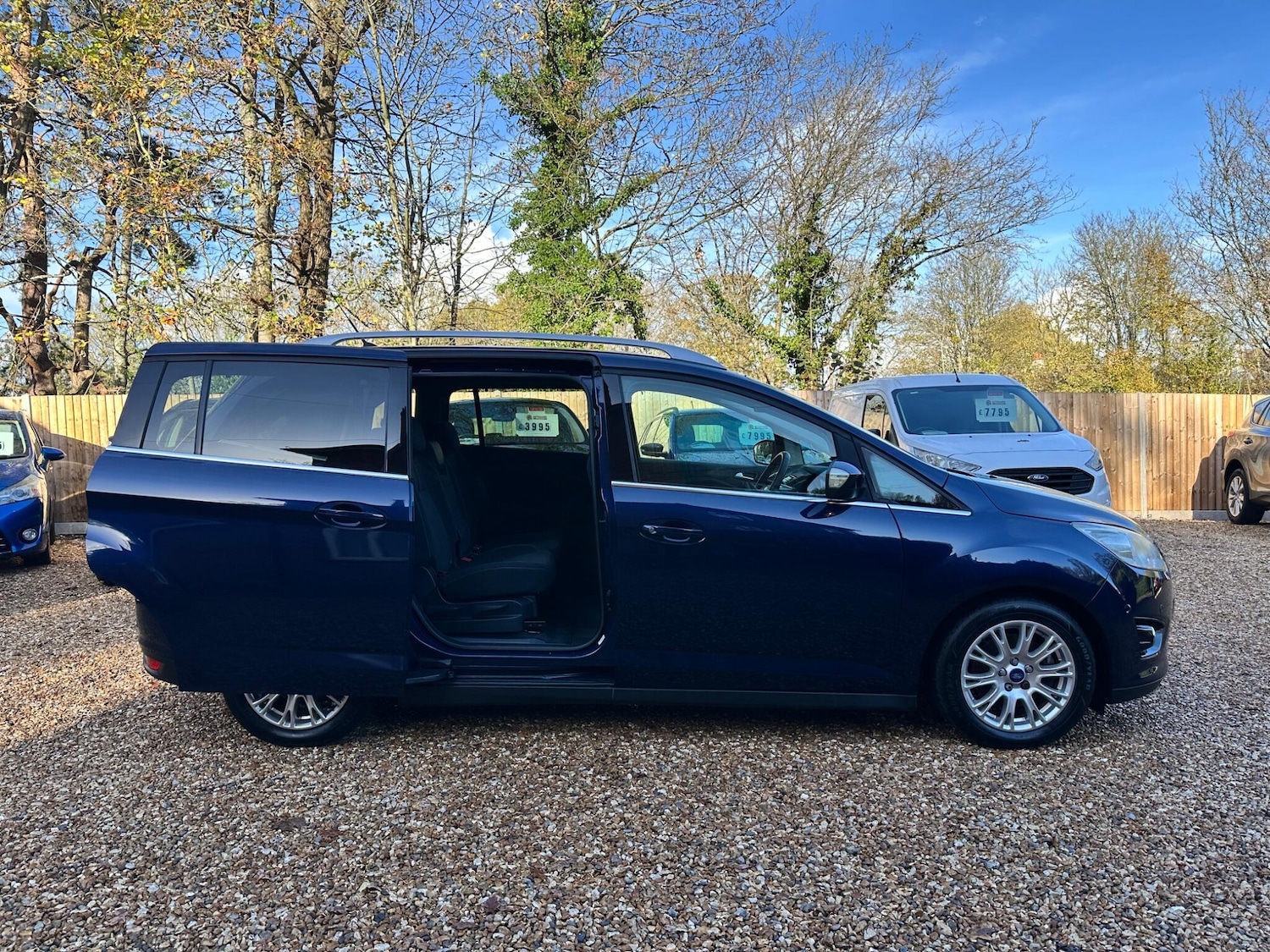 Used Ford Grand C-Max 2011 for sale - 76573216: Photo 4