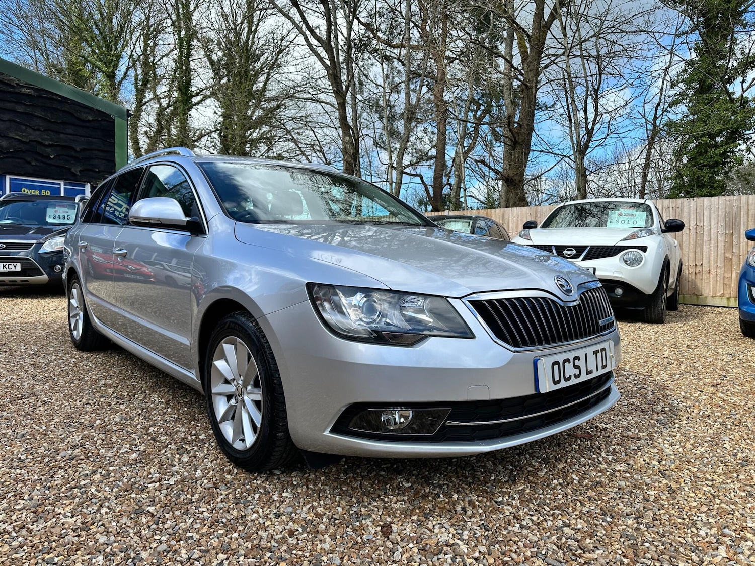 Used Skoda Superb 2014 for sale - 77838523: Photo 2