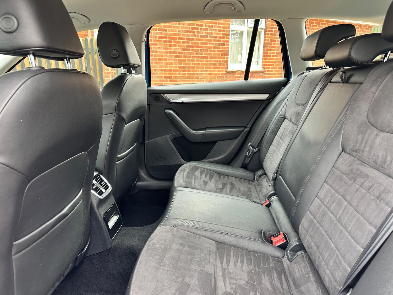 Used Skoda Octavia 2015 for sale - 77909003: Photo 18