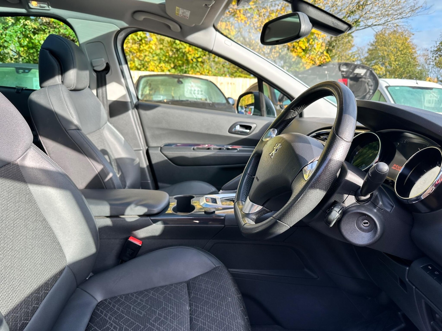 Used Peugeot 3008 2016 for sale - 76349774: Photo 10