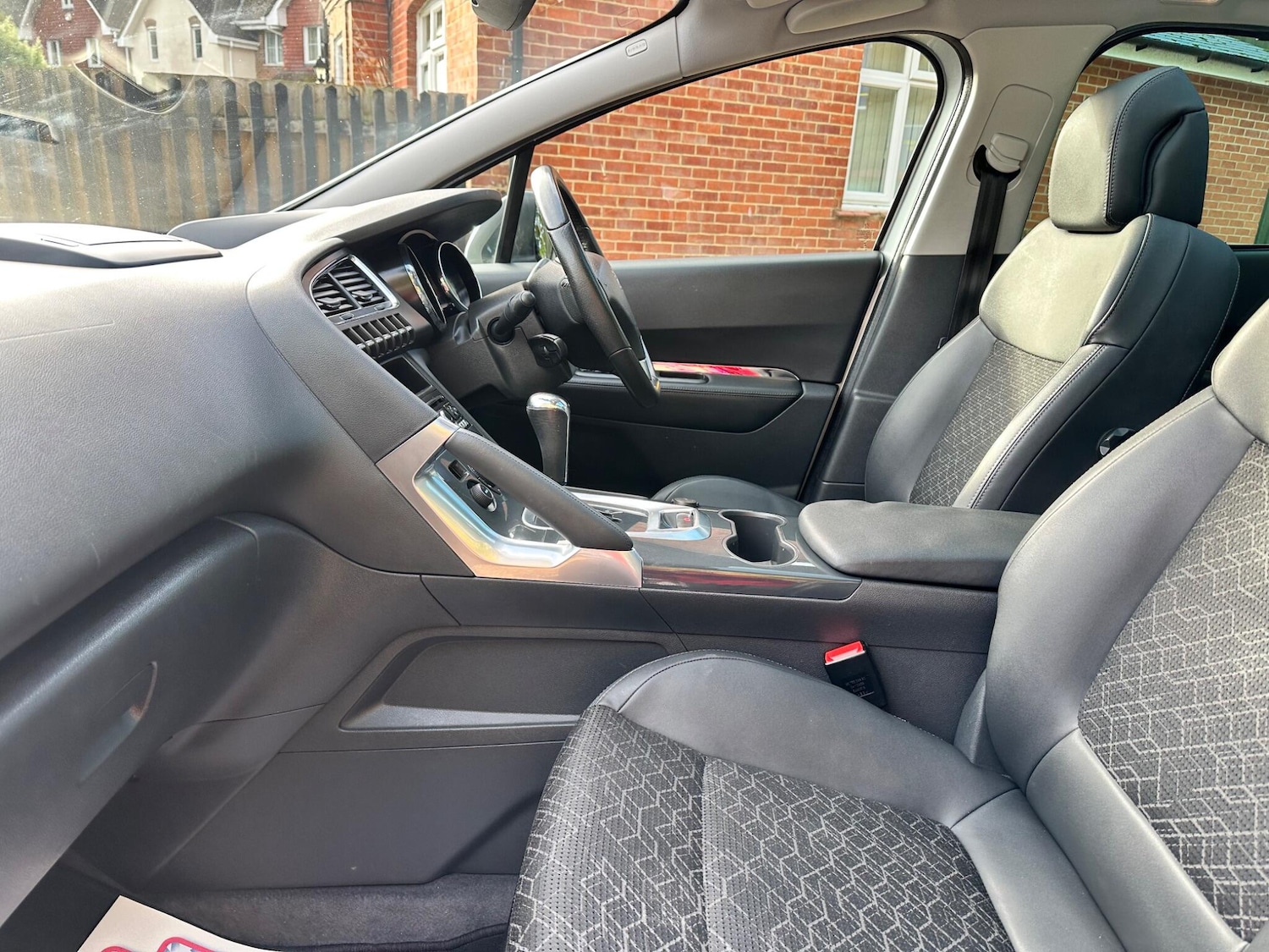 Used Peugeot 3008 2016 for sale - 76349774: Photo 17