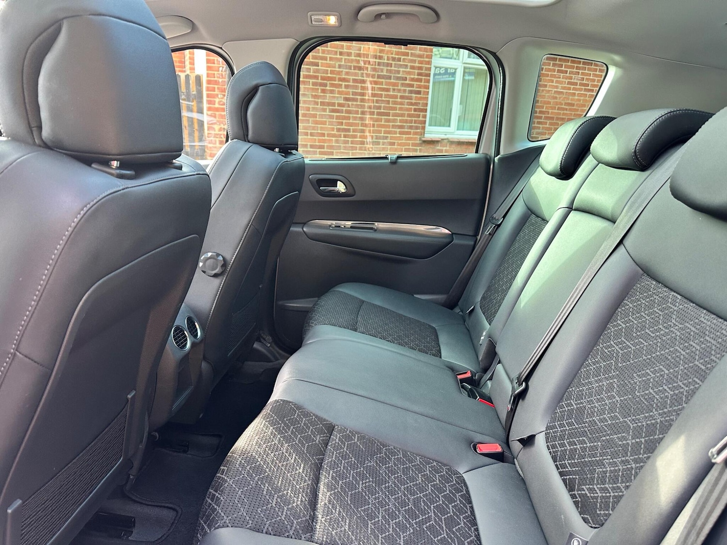 Used Peugeot 3008 2016 for sale - 76349774: Photo 19