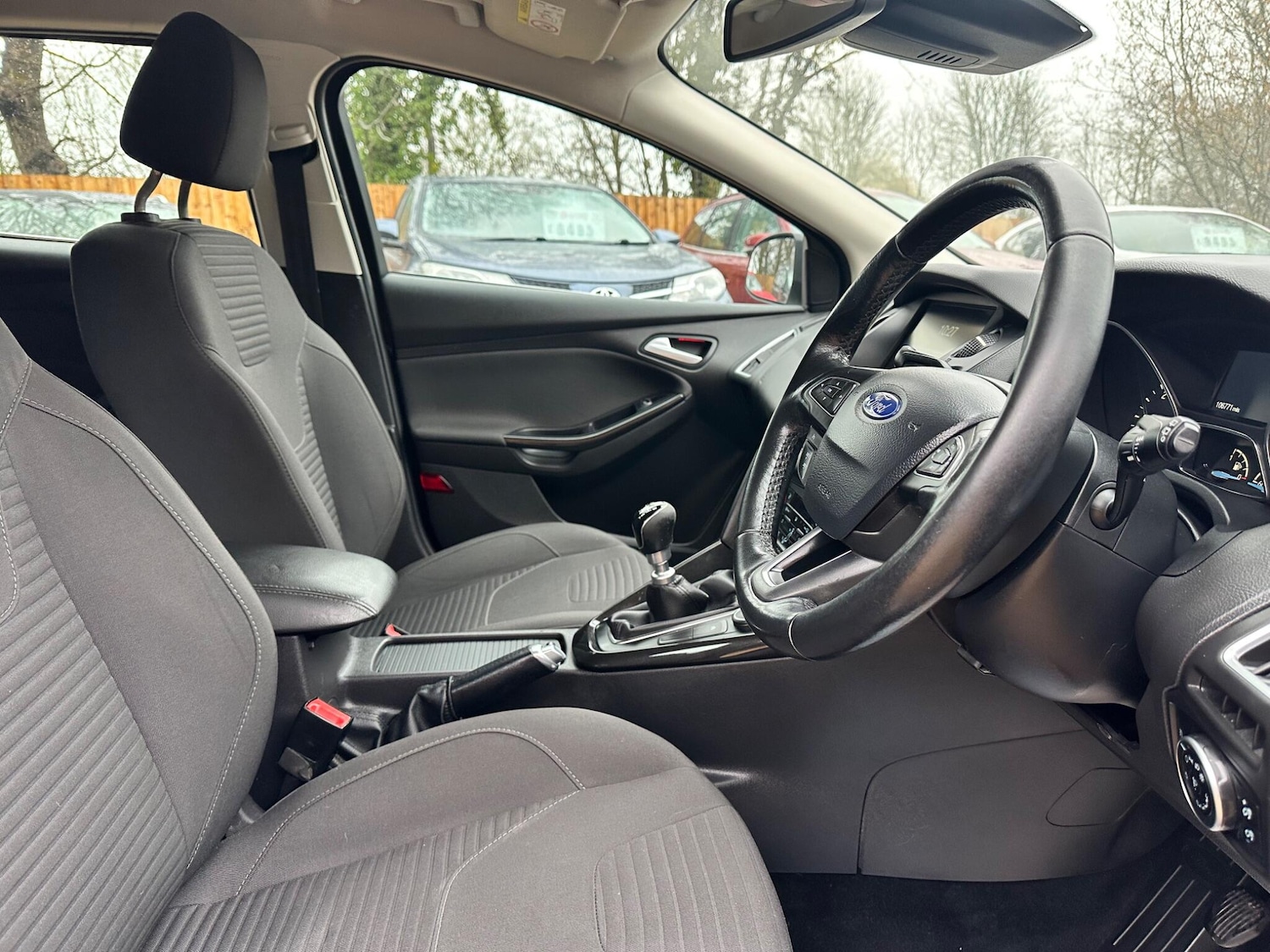 Used Ford Focus 2015 for sale - 77611929: Photo 10