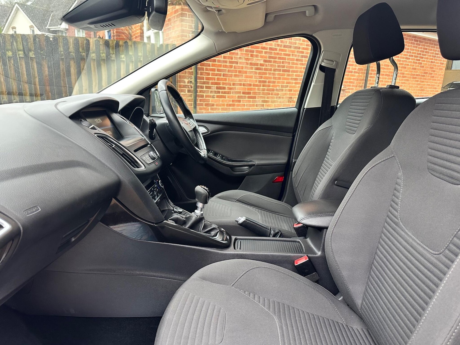 Used Ford Focus 2015 for sale - 77611929: Photo 16