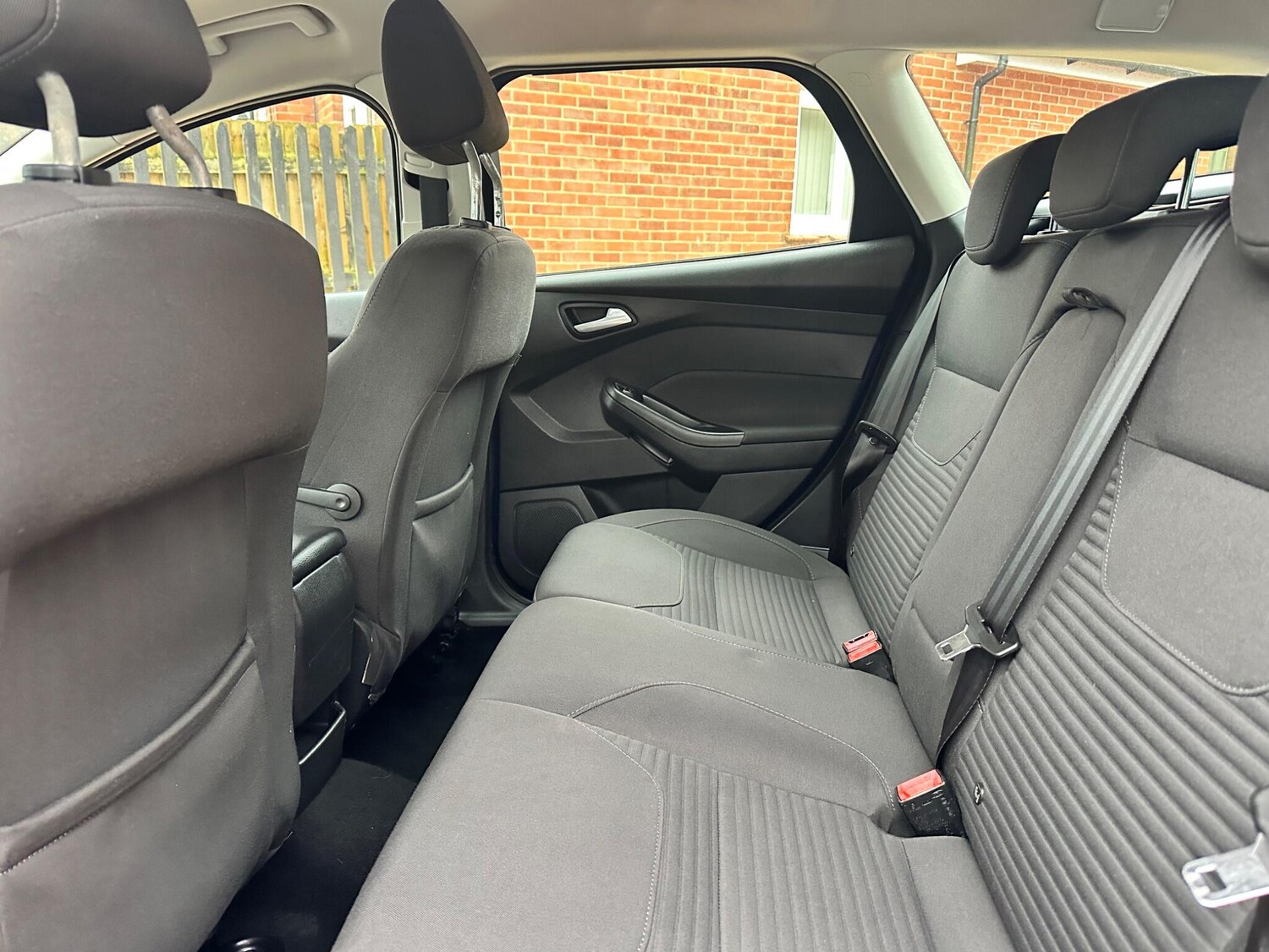 Used Ford Focus 2015 for sale - 77611929: Photo 18