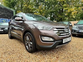 Used Hyundai Santa Fe 2014 for sale - 76997204: Photo